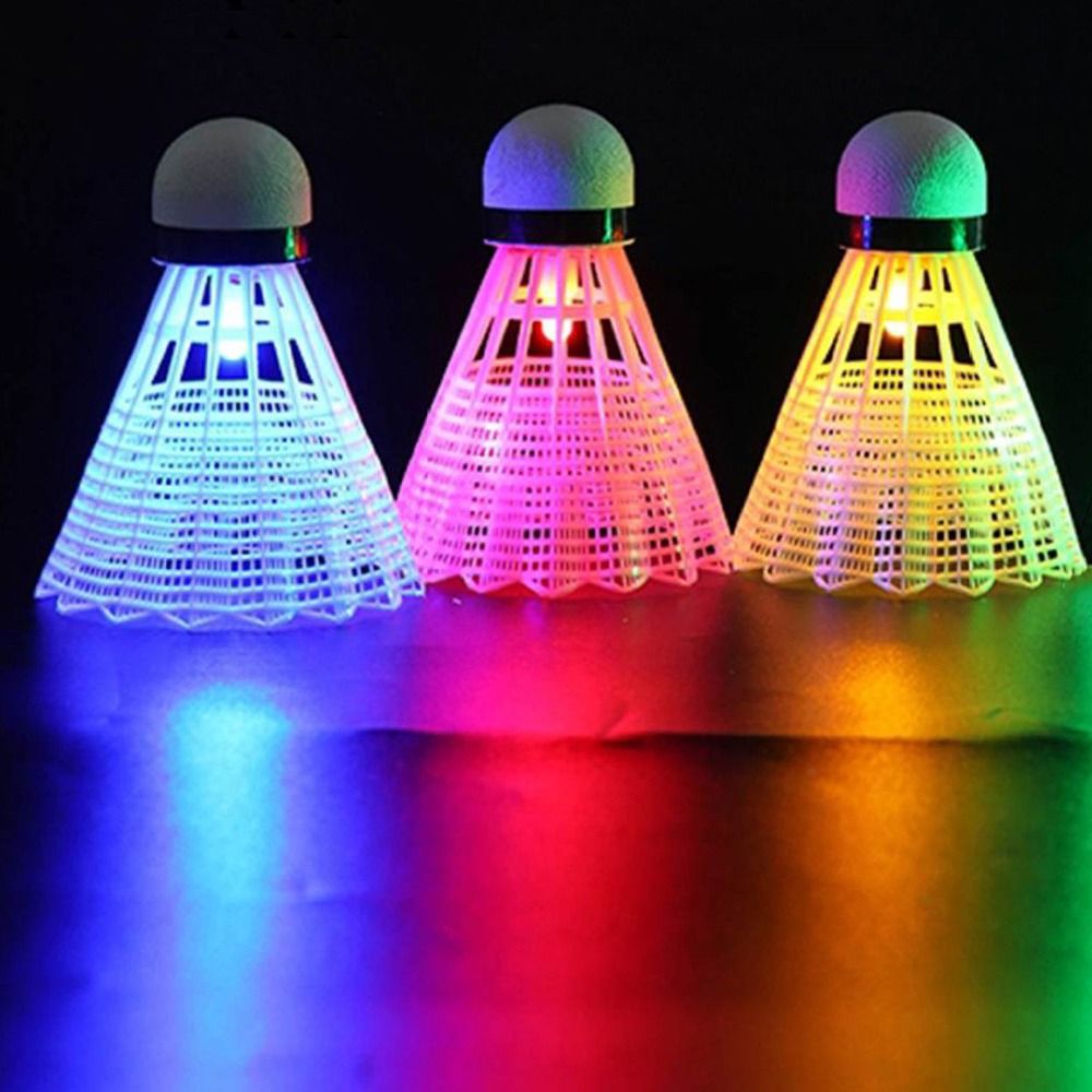 Işıklı LED Badminton Parlayan  - Feather Shuttlecock incelemesi ve fiyatı